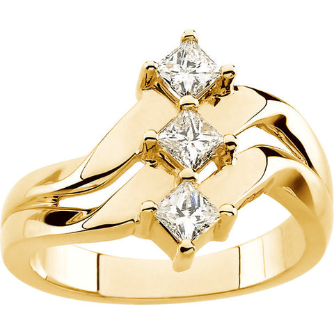 Ring > Hand > Right > Diamond > 5/8 CTW