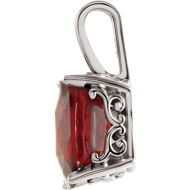 Pendant > Garnet > Mozambique