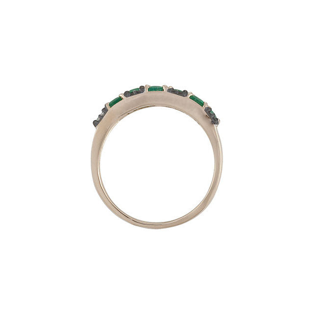 Ring > Diamond > .07 CTW > & > Emerald