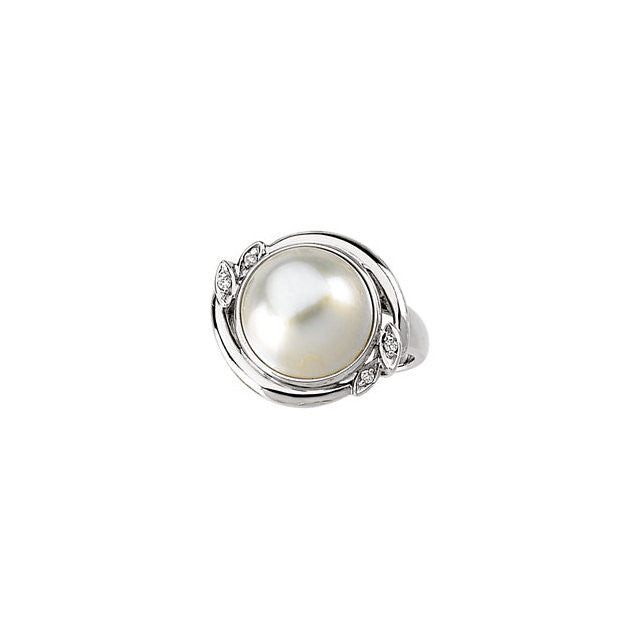 Ring > Pearl > Diamond & Mabe > .04 CTW
