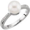 Ring > Diamond > .08 CTW > & > Pearl > 6mm