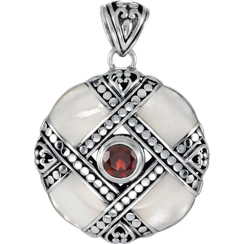 Pendant > Garnet > Mozambique > with > Pearl > of > Mother > Genuine