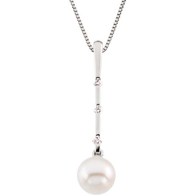 Necklace > Diamond > .09 CTW > & > Pearl > Cultured > Freshwater > 7.5mm