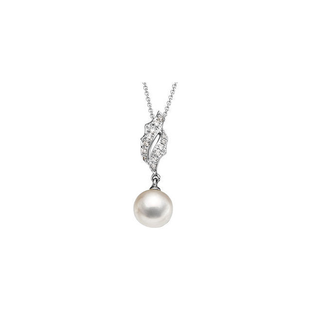 Necklace > 18" > Diamond > .08 CTW > & > Pearl > Cultured > Freshwater